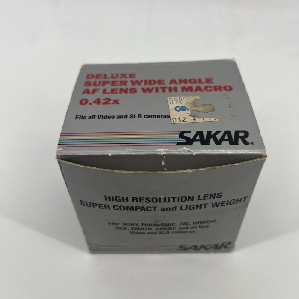 SAKAR Deluxe Super Wide Angle AF Lens With Macro 0.42x Video Movie Camera Lens